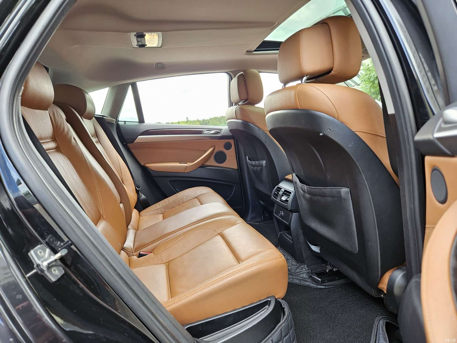 BMW X6, 2011 8