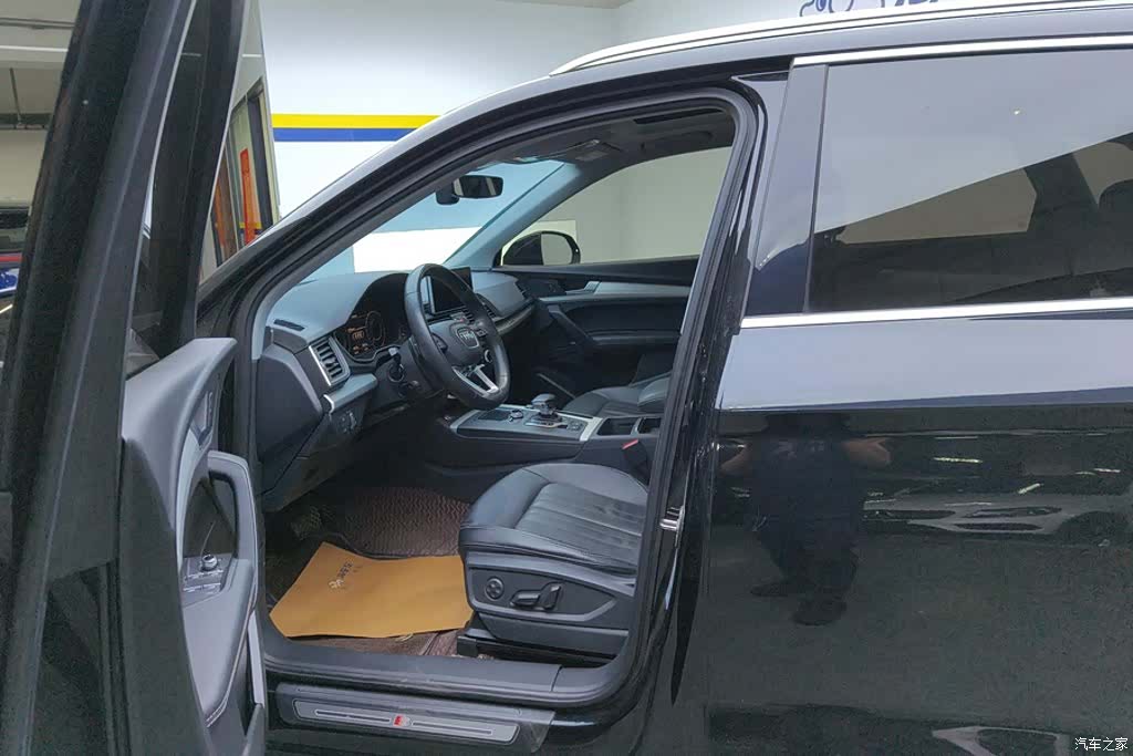 Audi Q5L, 2021 9