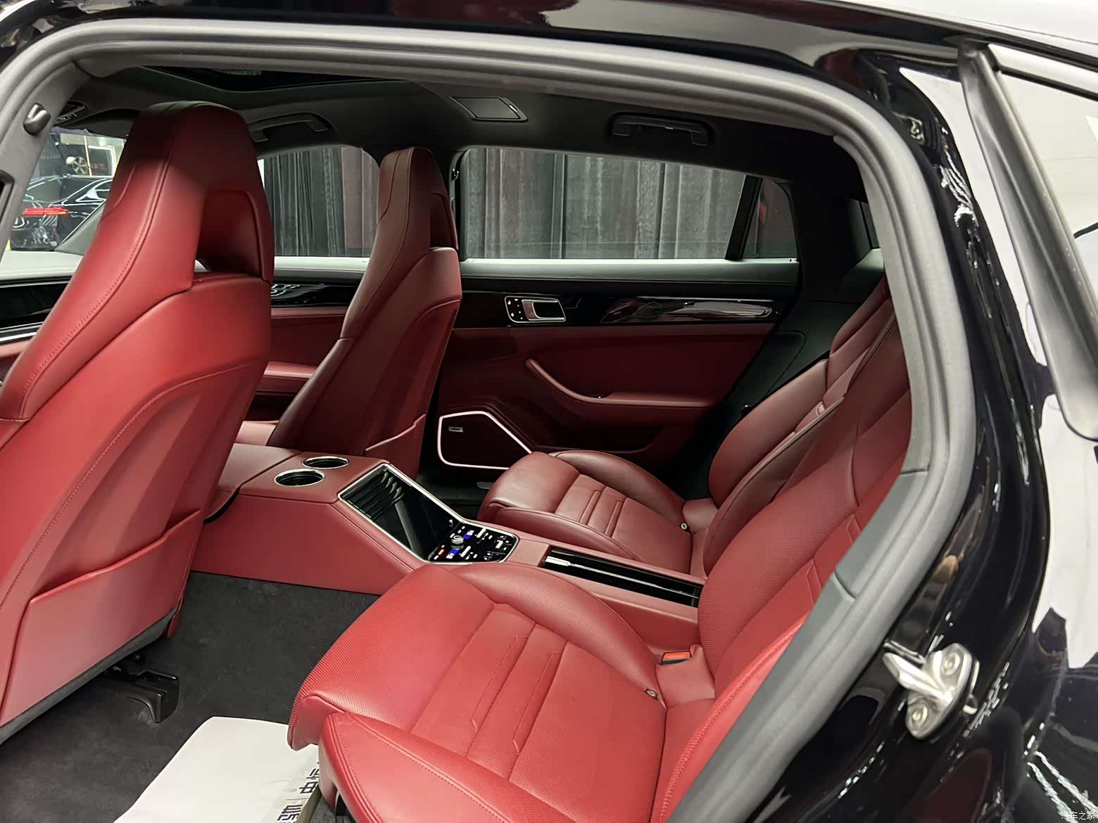 Porsche Panamera, 2022 17