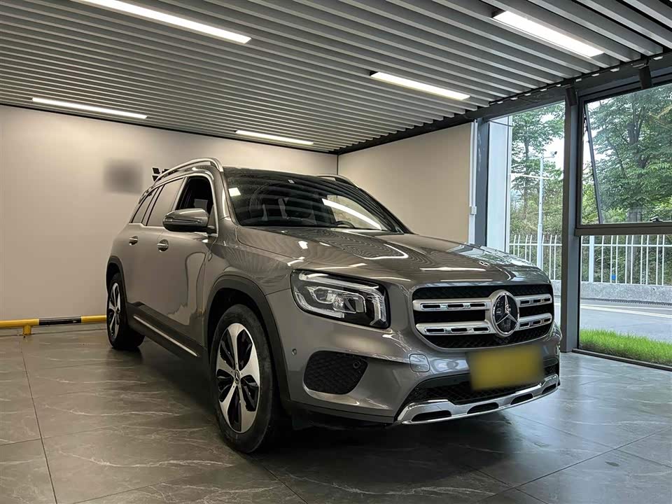 Mercedes-Benz GLB
