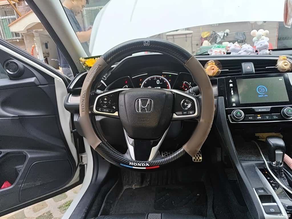 Honda Civic, 2019 11
