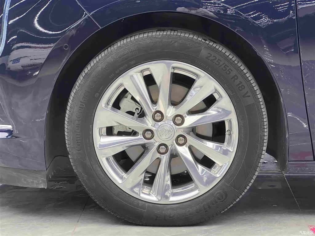 Buick GL8, 2020 4