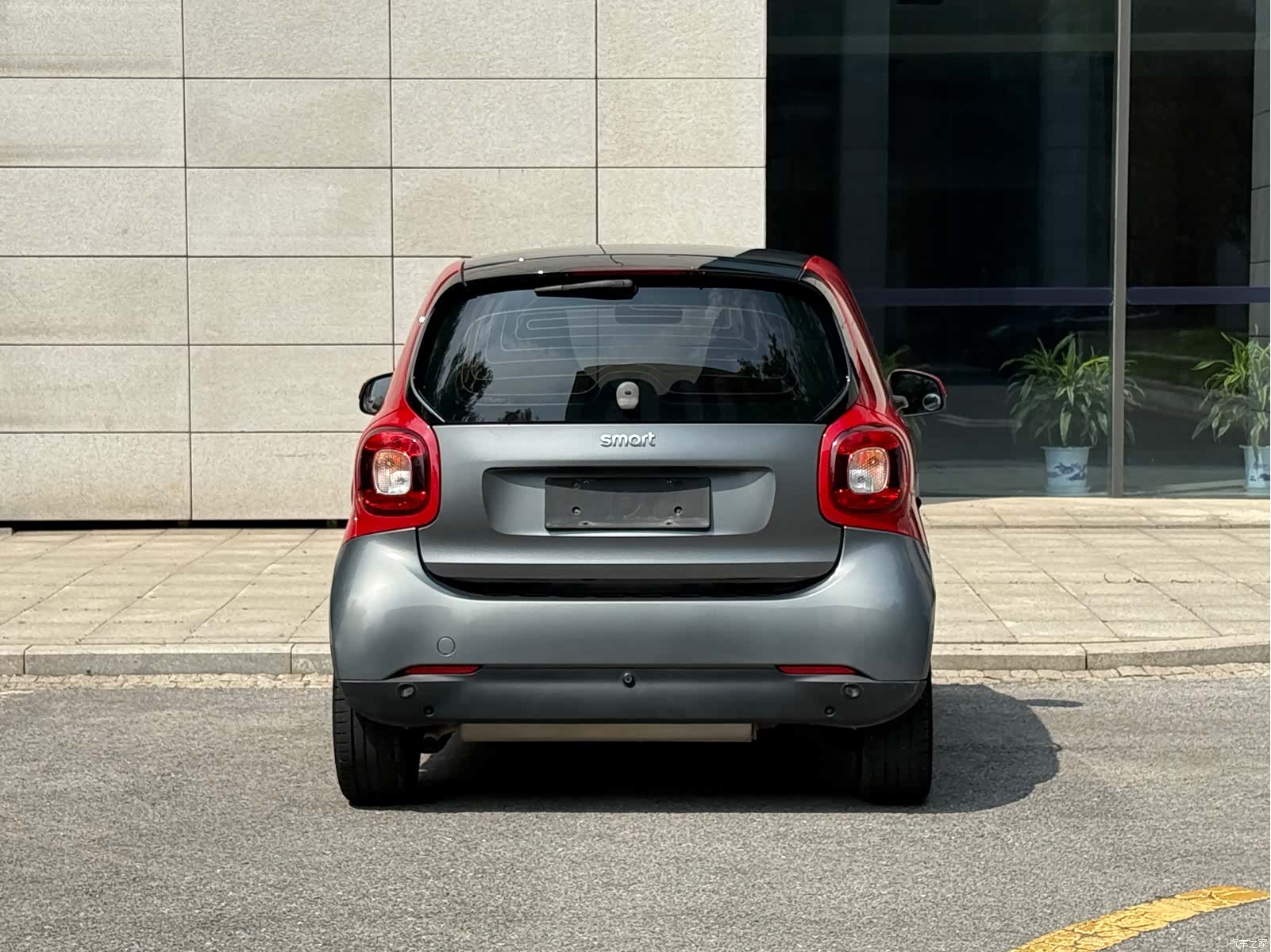 Smart Fortwo, 2017 15