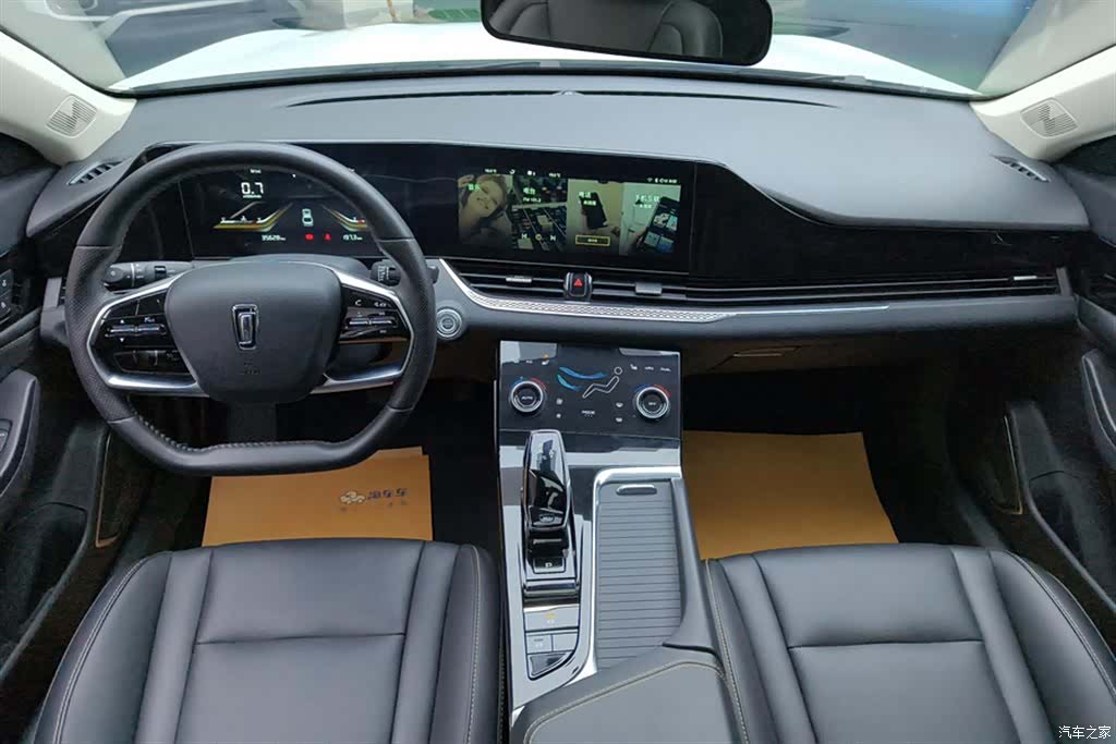Bestune B70, 2022 12