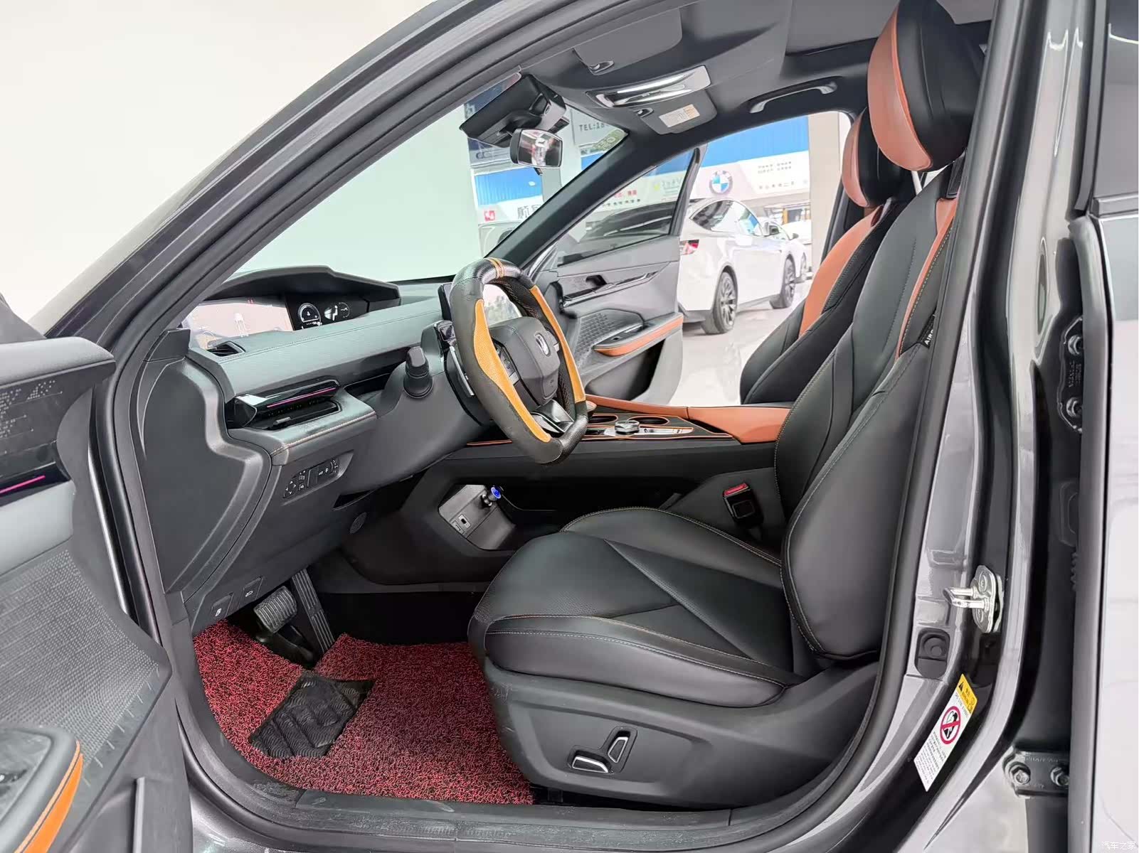 Changan UNI-V, 2023 4
