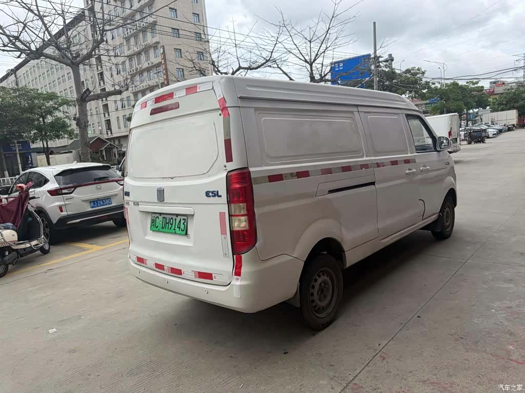 Geely E5, 2022 все фото