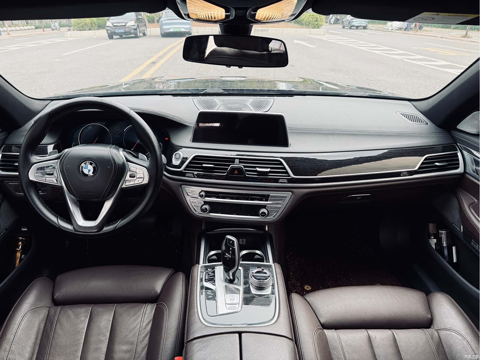 BMW 7 Series, 2017 23