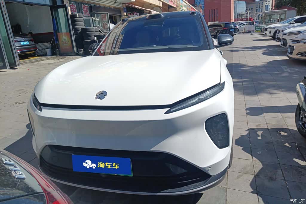 NIO ES8, 2023 2