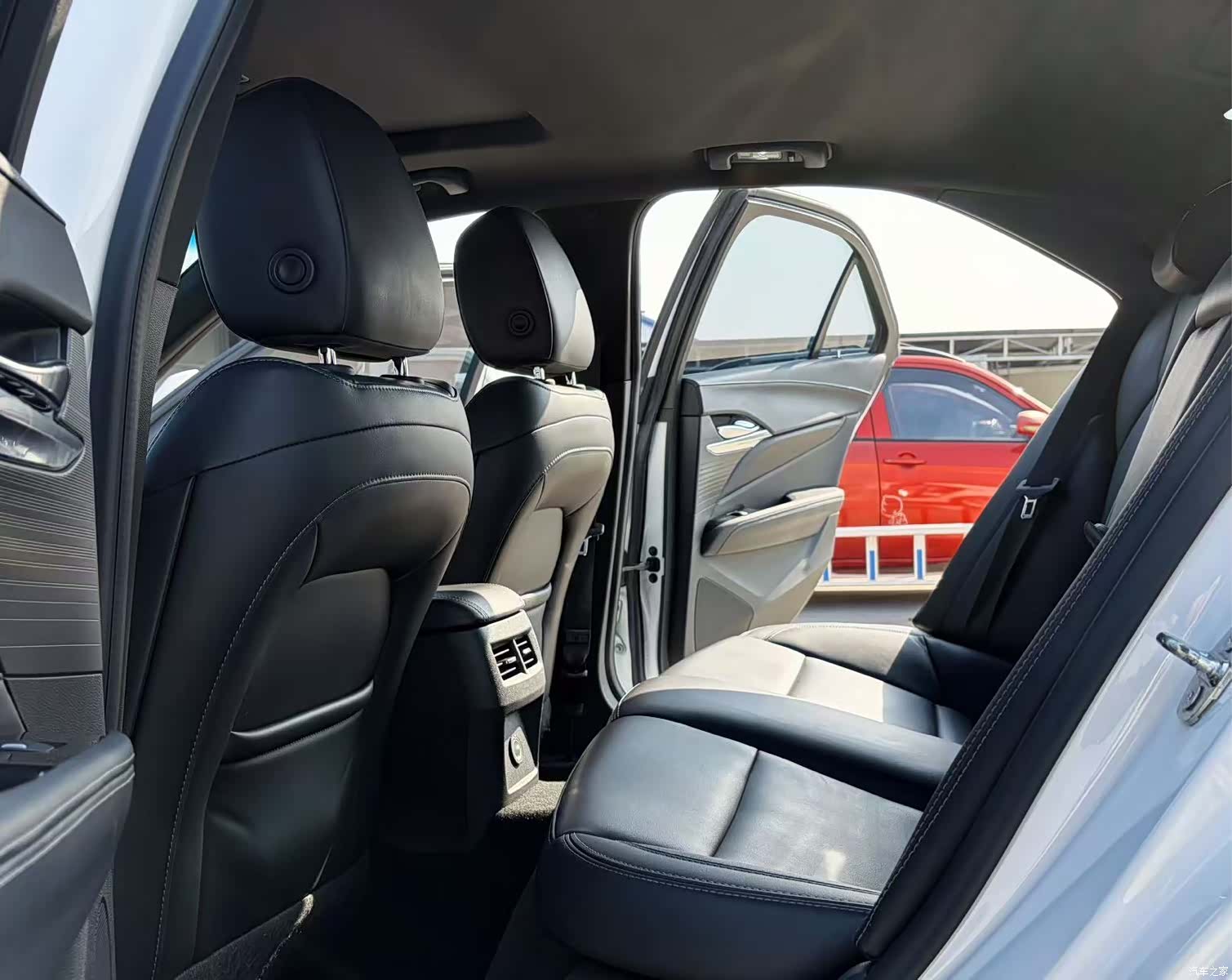 Cadillac CT4, 2021 7