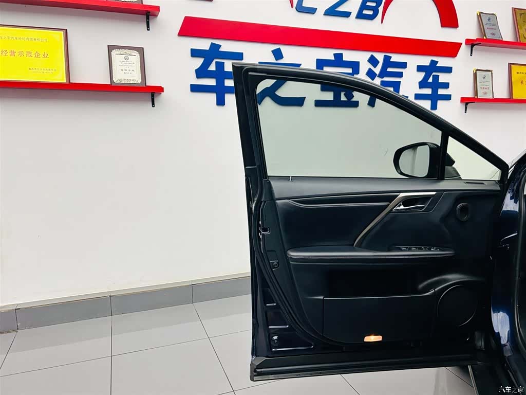 Lexus RX, 2019 17