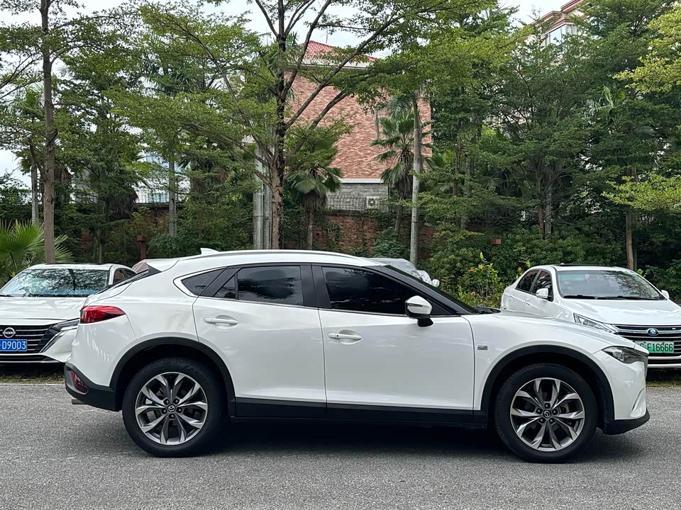Mazda CX-4