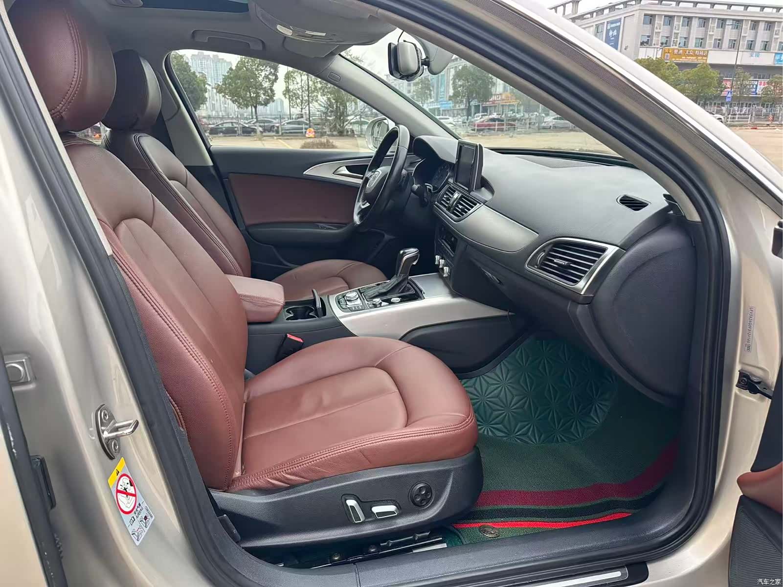 Audi A6L, 2016 9