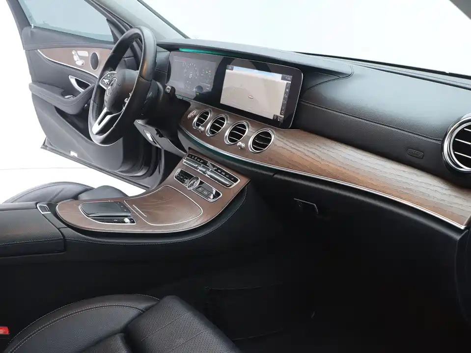 Mercedes-Benz E-class Mercedes-Benz E-class