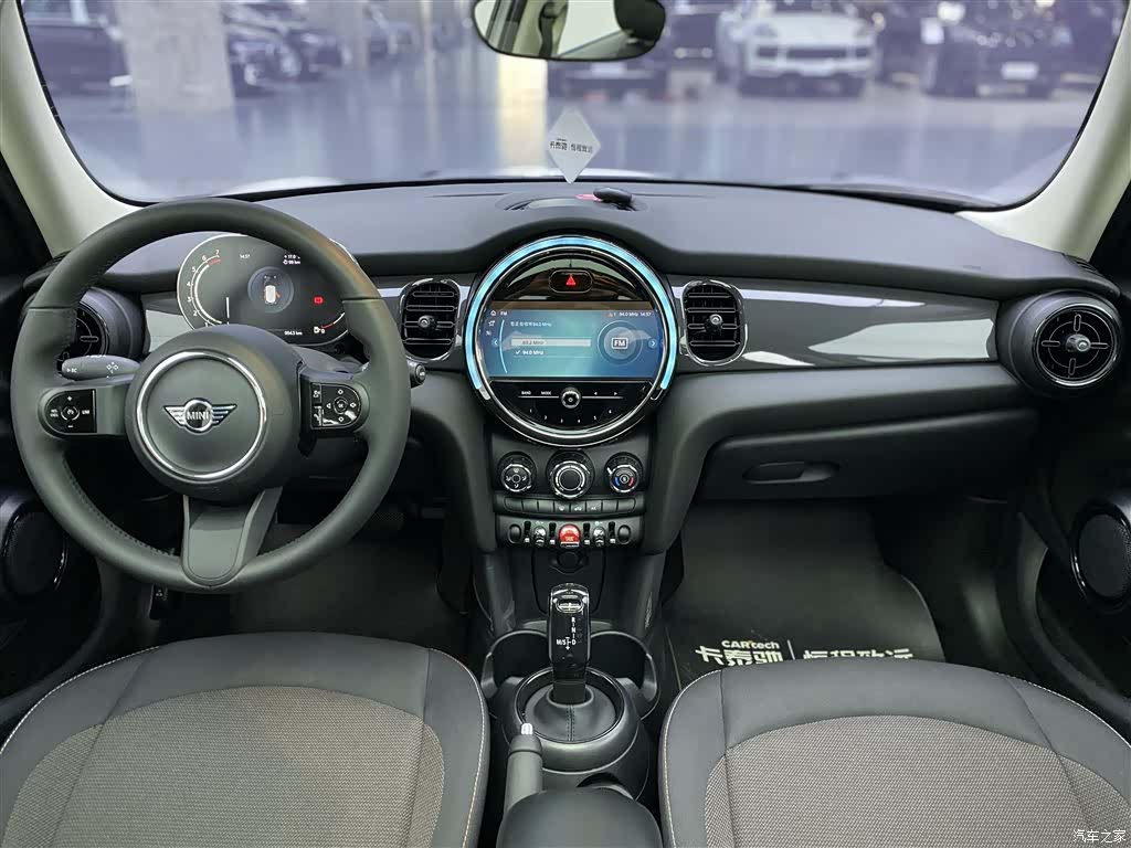Mini ONE, 2024 13