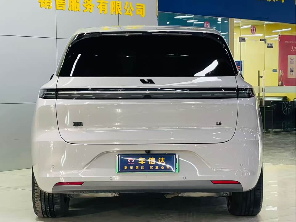 Li Auto Ideal L6