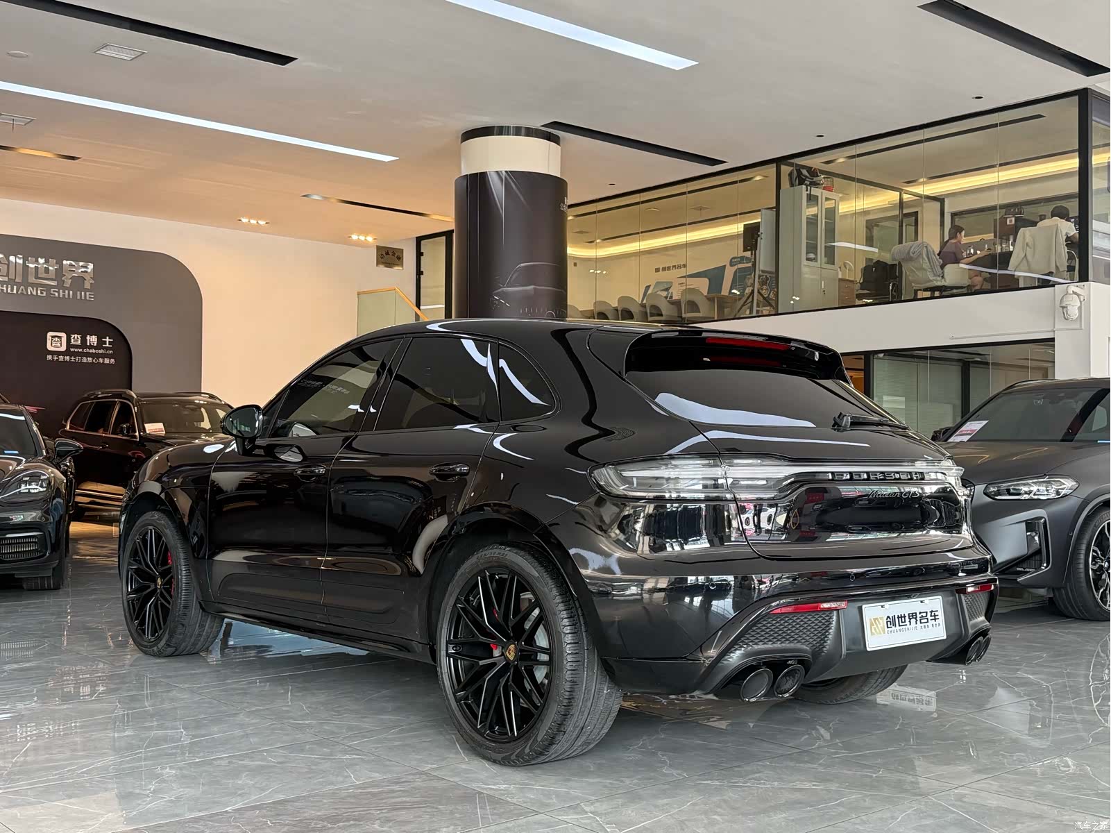 Porsche Macan, 2023 4