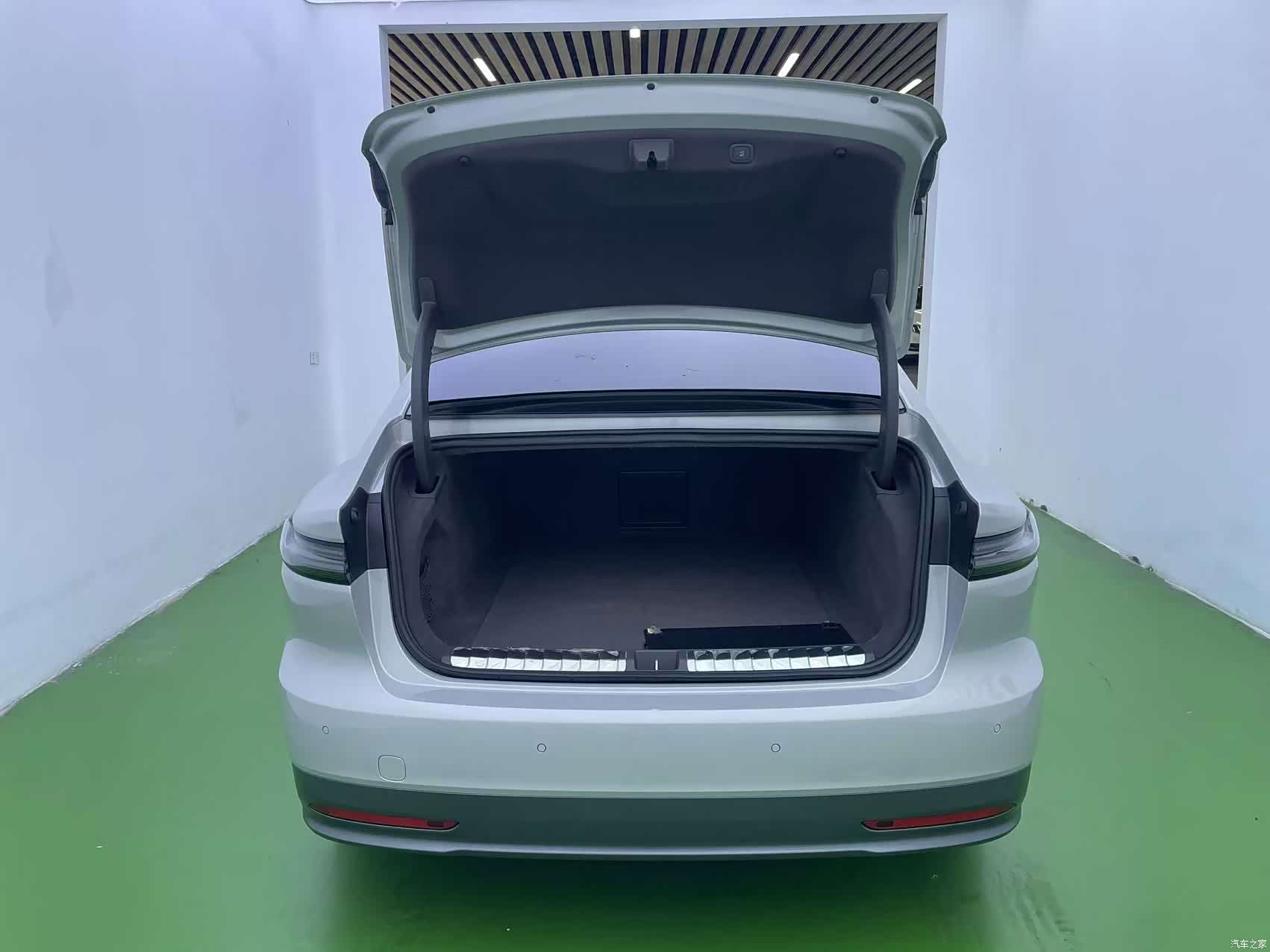 NIO ET7, 2022 10
