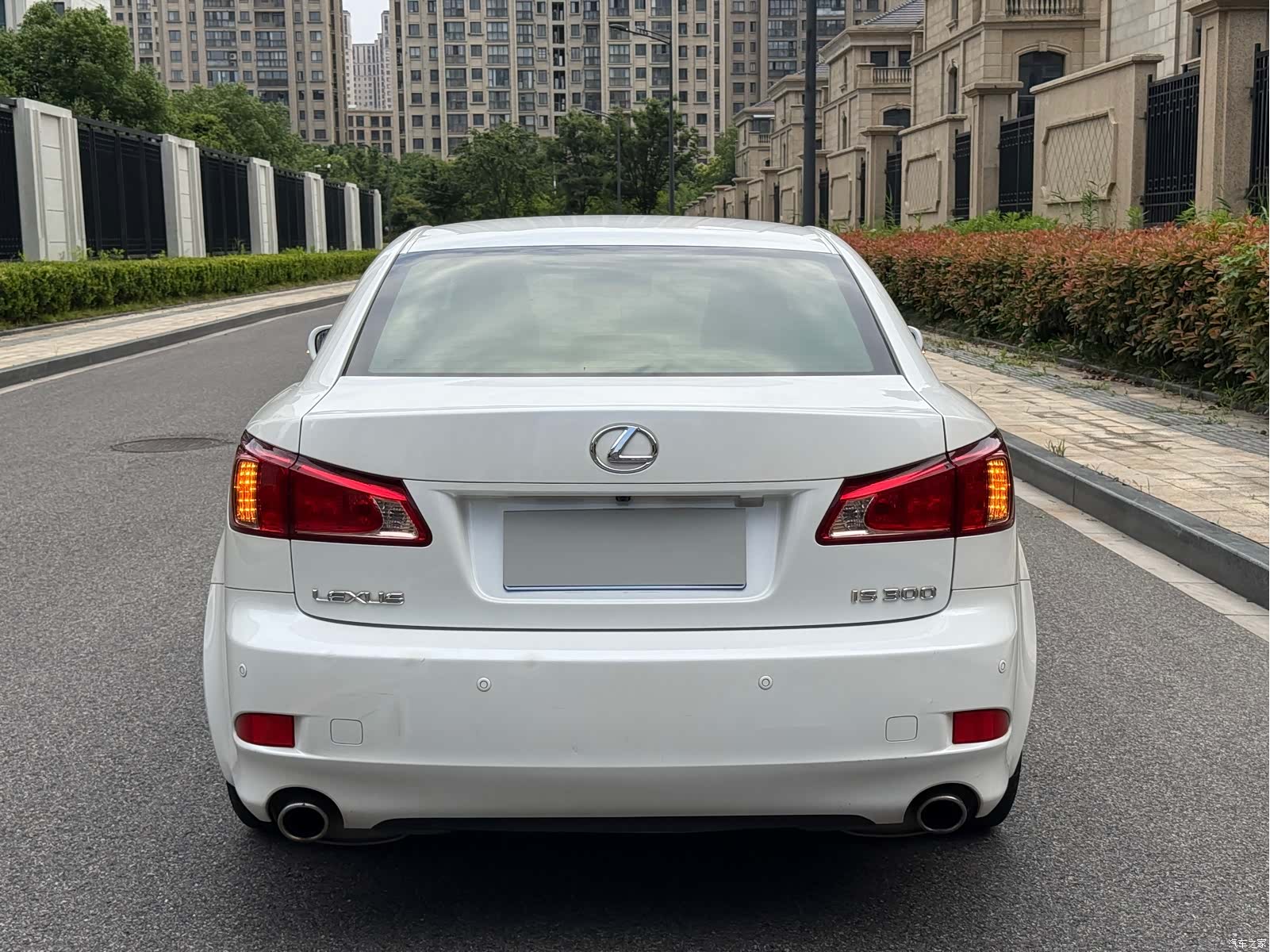Lexus IS, 2012 все фото