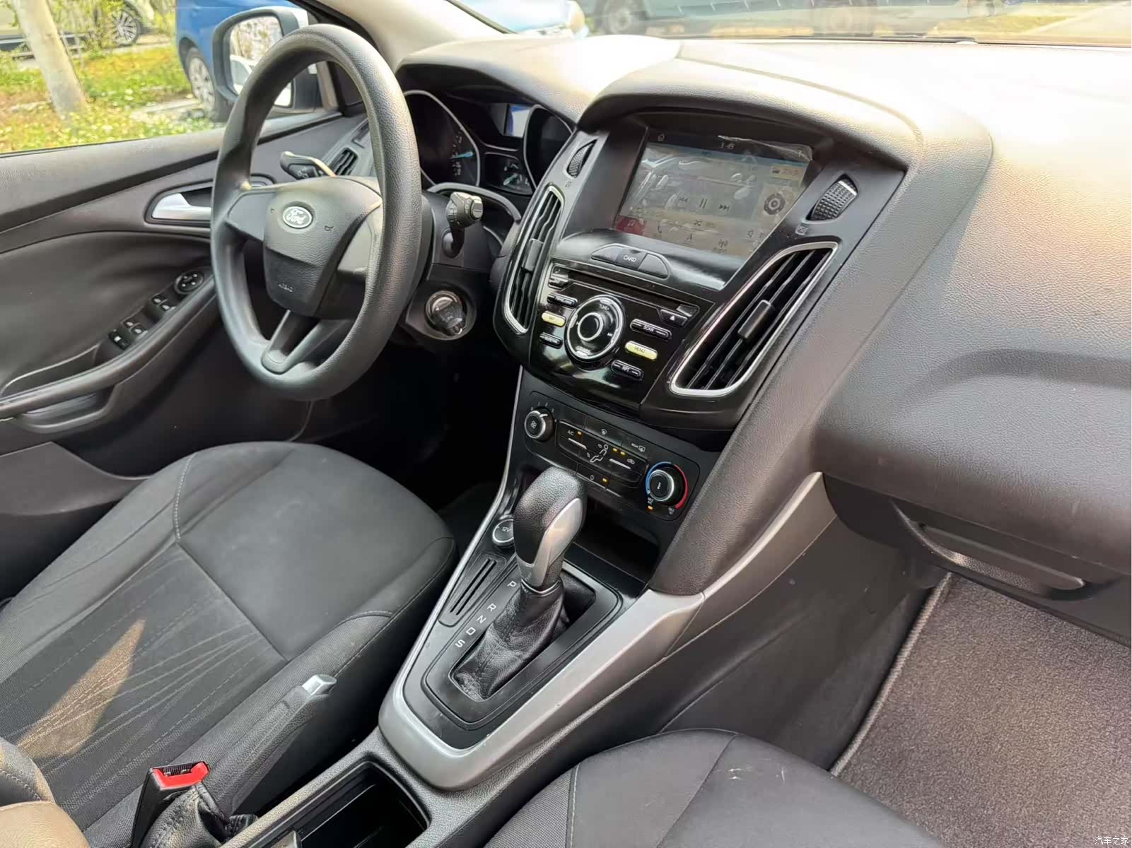 Ford Focus, 2018 21