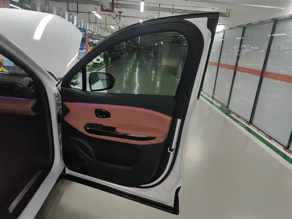 NIO EC6