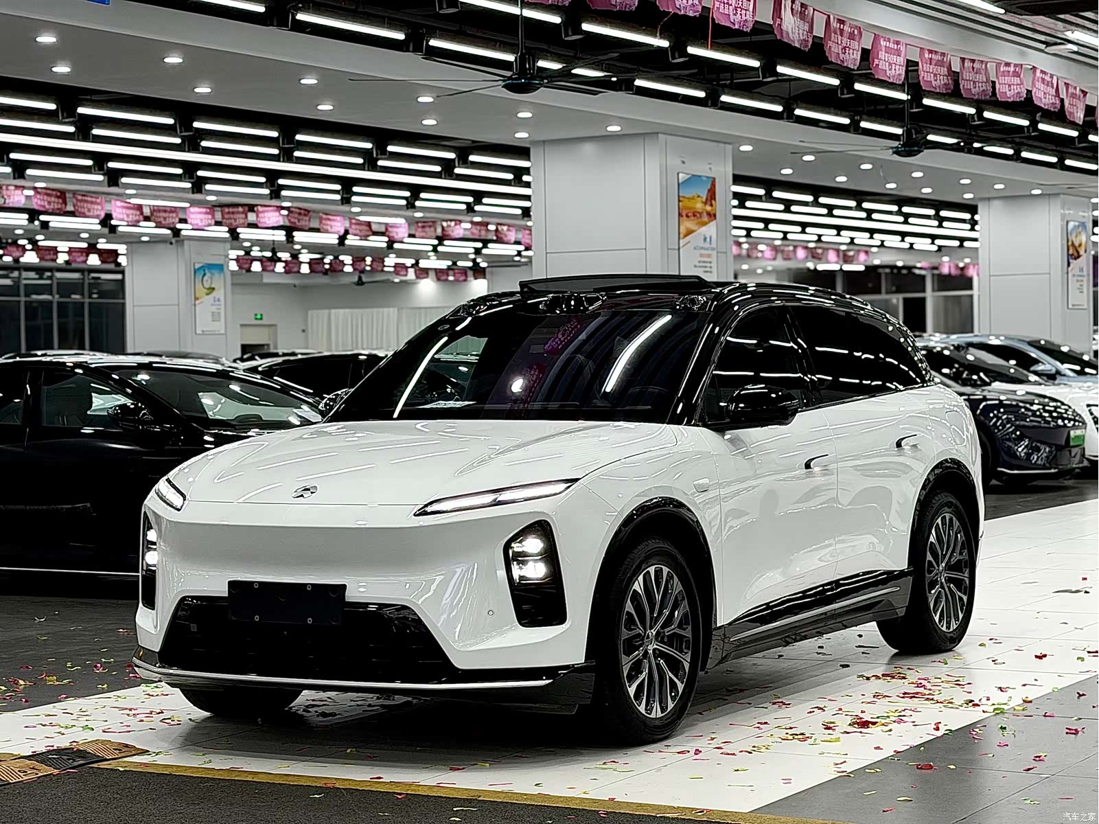 NIO ES6, 2025 1