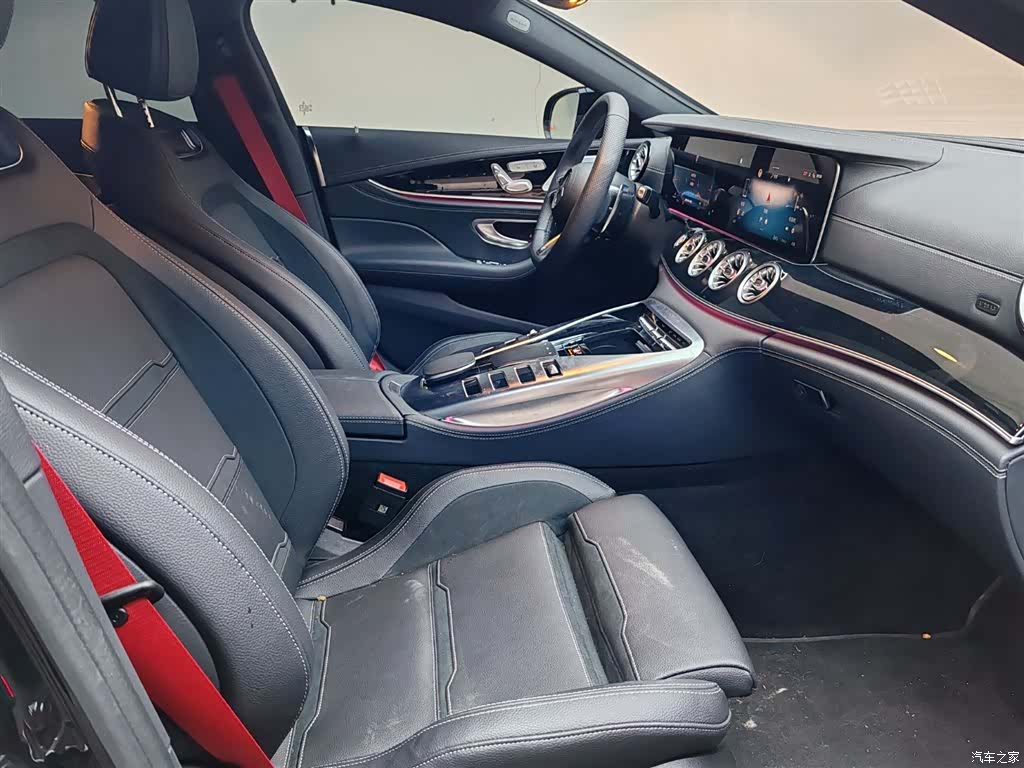 MG AMG, 2025 13