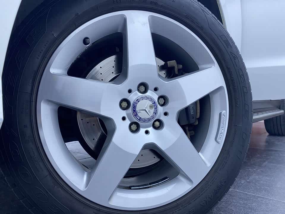 Mercedes-Benz M class