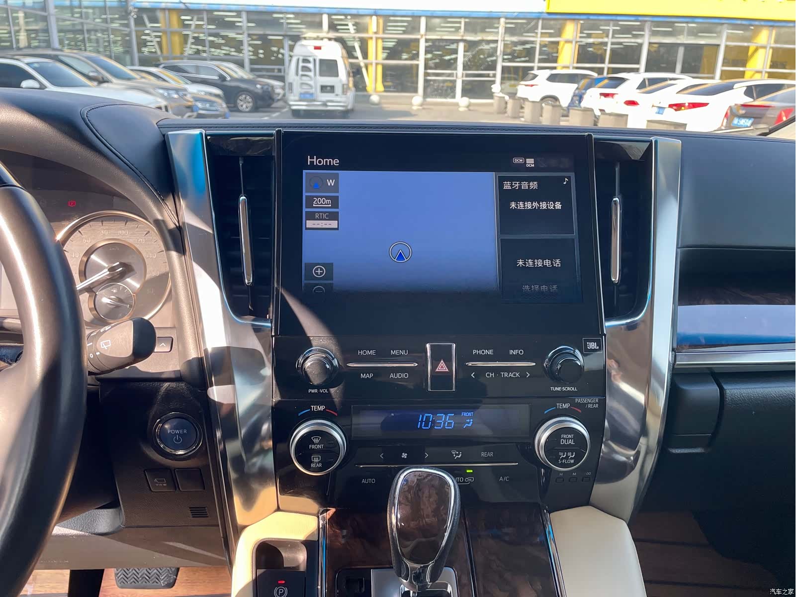 Toyota Alphard, 2020 6