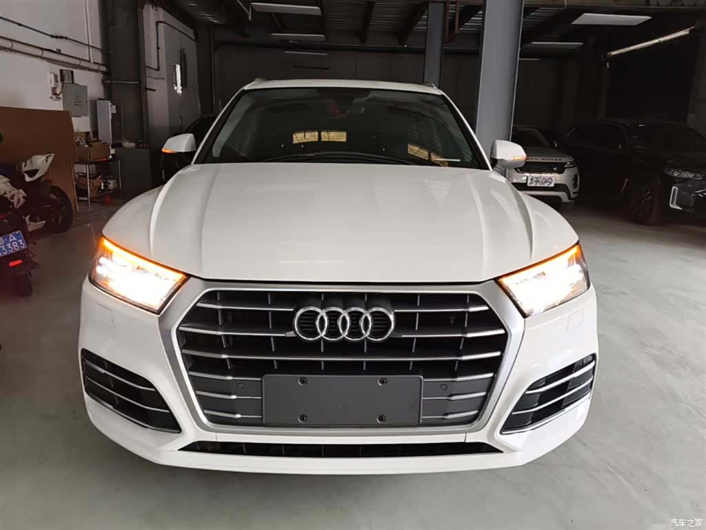 Audi Q5L, 2019 3