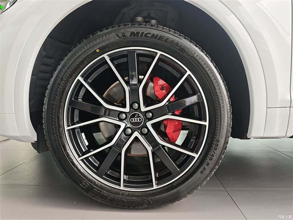 Audi Q5L, 2026 17