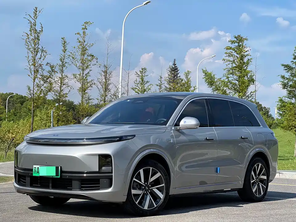 Li Auto Ideal L8