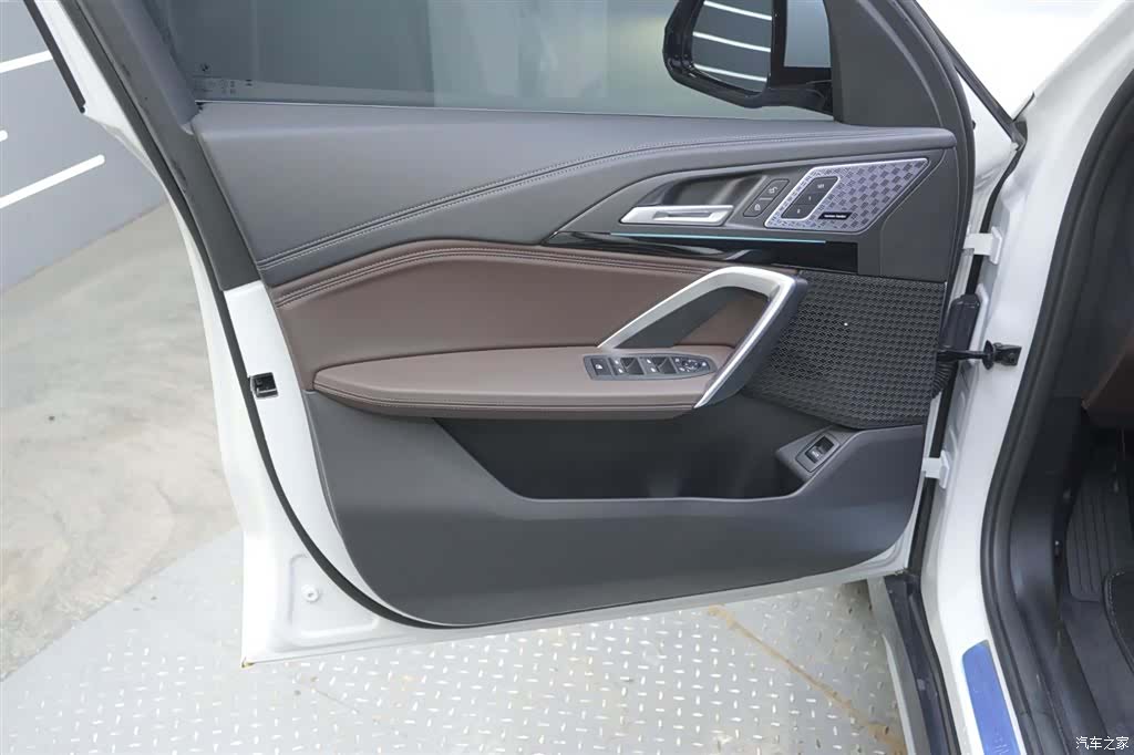 BMW X1, 2025 19