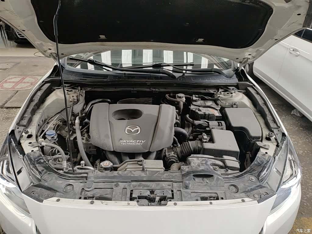 Mazda Mazda3, 2017 20