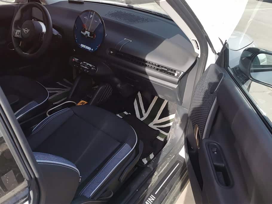 MINI Electric COOPER