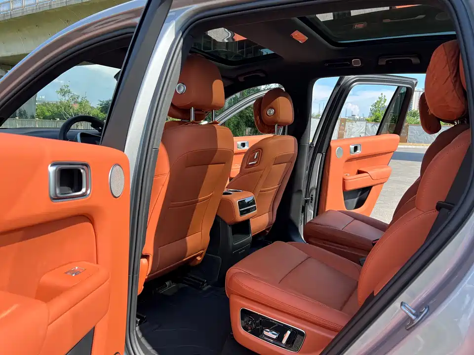 Li Auto Ideal L8