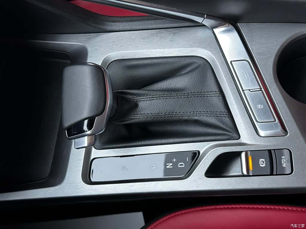 Changan CS35, 2023 21