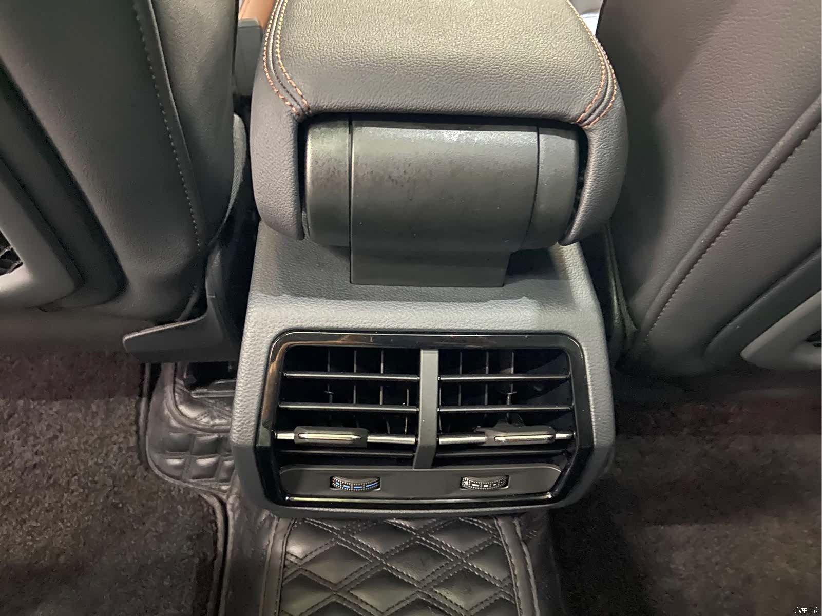Audi Q3, 2022 28