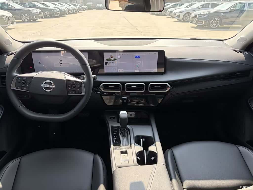 Nissan Sylphy, 2026 8