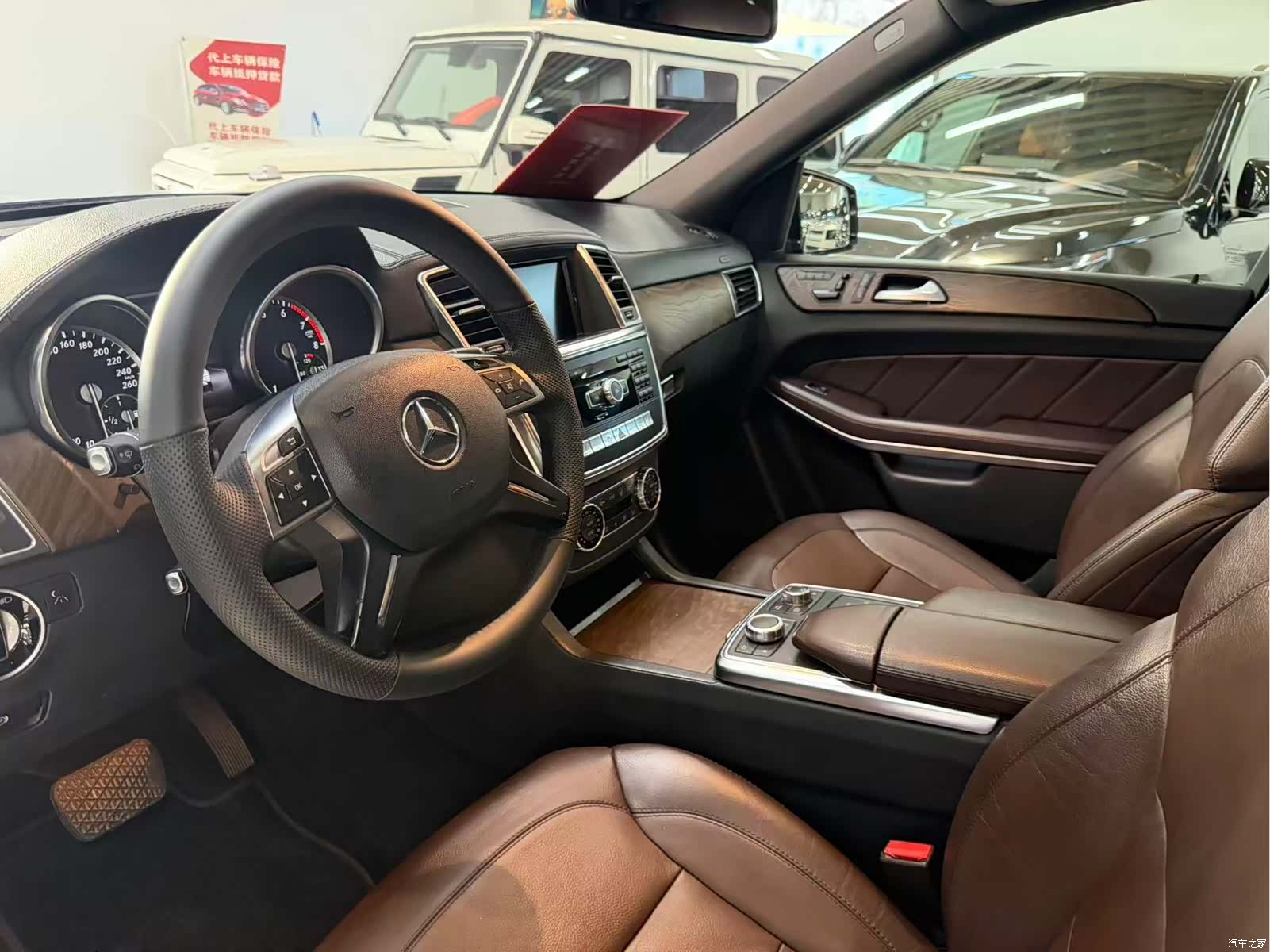 Mercedes-Benz GL-Class, 2014 все фото