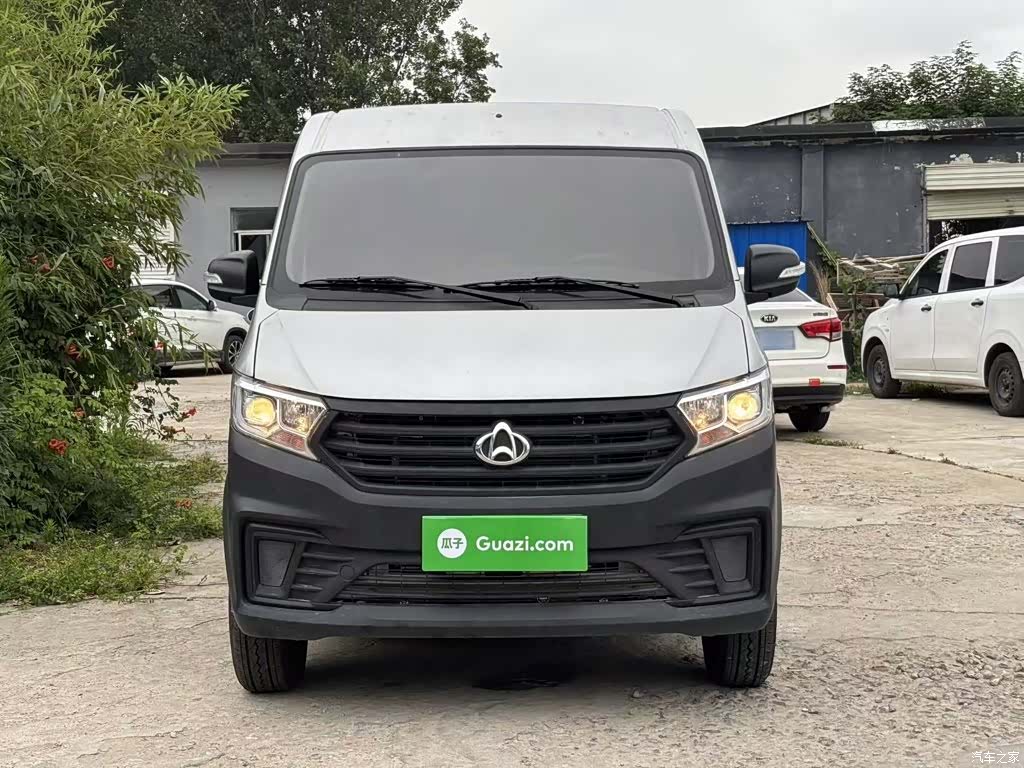 Changan V3, 2025 3