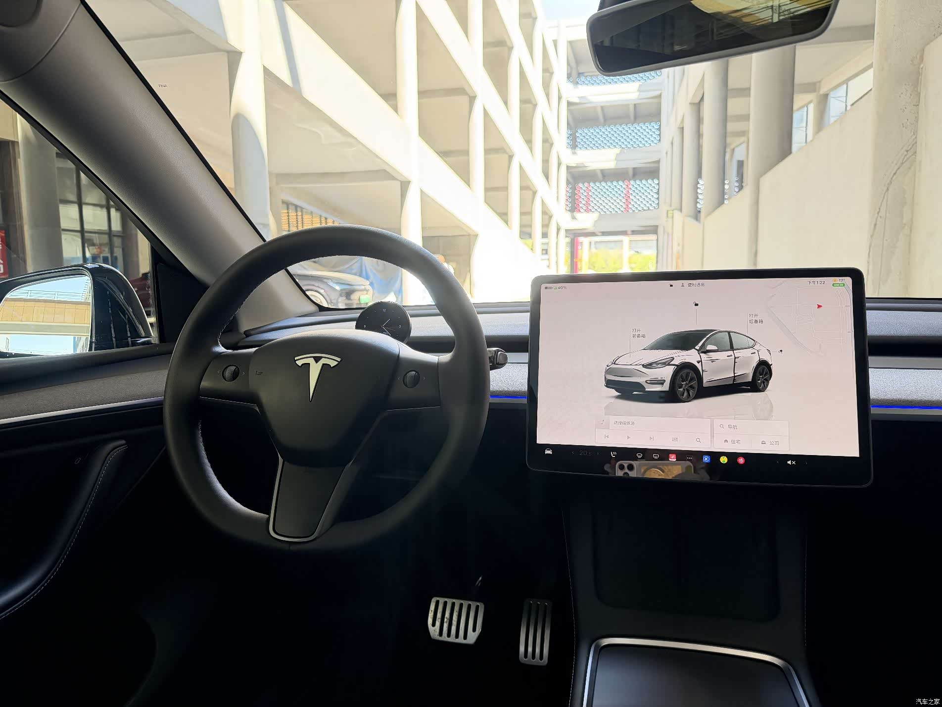 Tesla Model Y, 2024 14