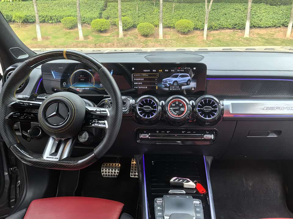 Mercedes-Benz GLB AMG