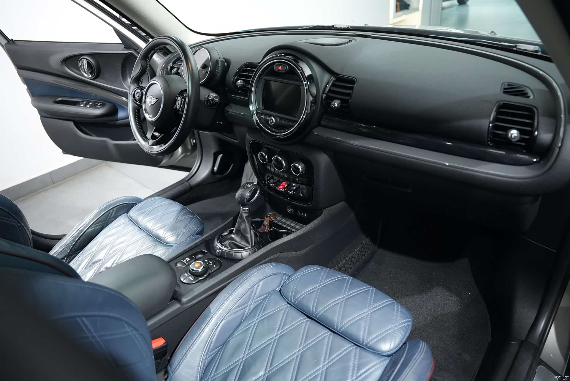 Mini Clubman, 2017 все фото