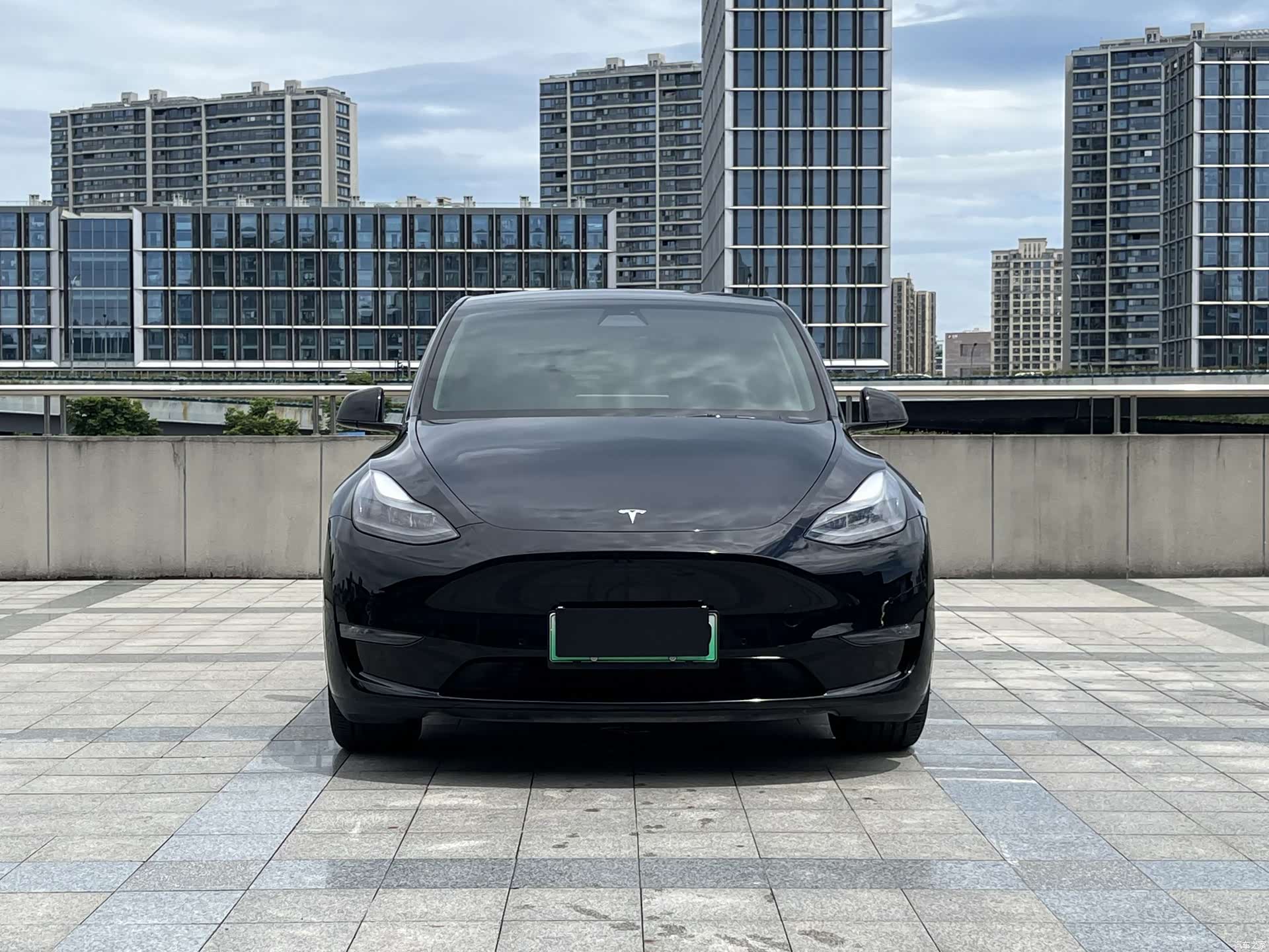 Tesla Model Y, 2021 2