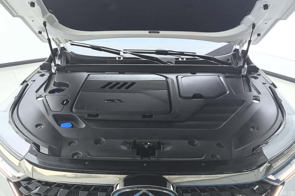Chery Tiggo 8, 2024 10