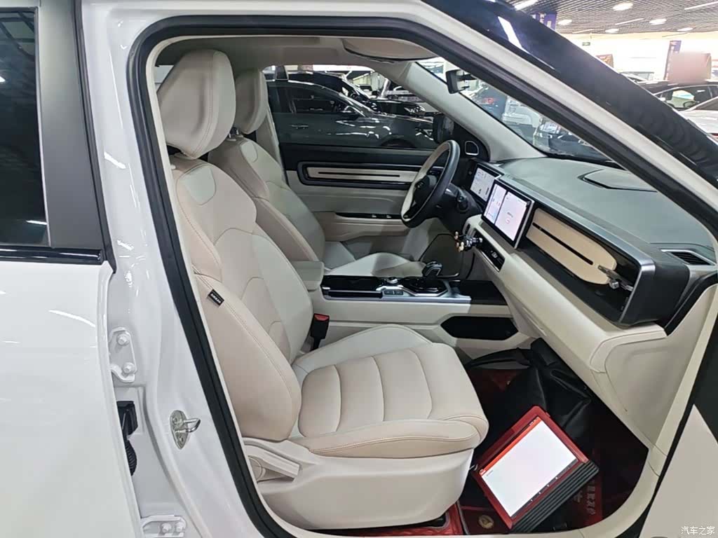 Geely Icon, 2023 20