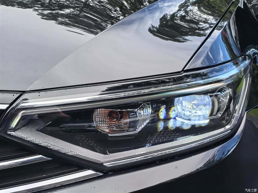 Volkswagen Magotan, 2021 18
