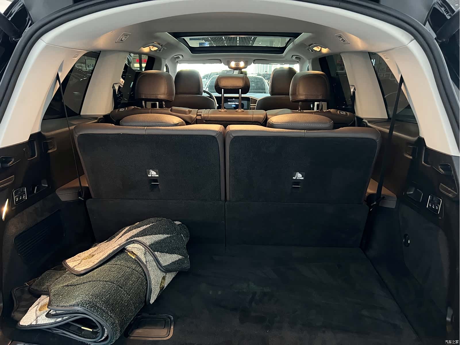 Mercedes-Benz GLS, 2022 14