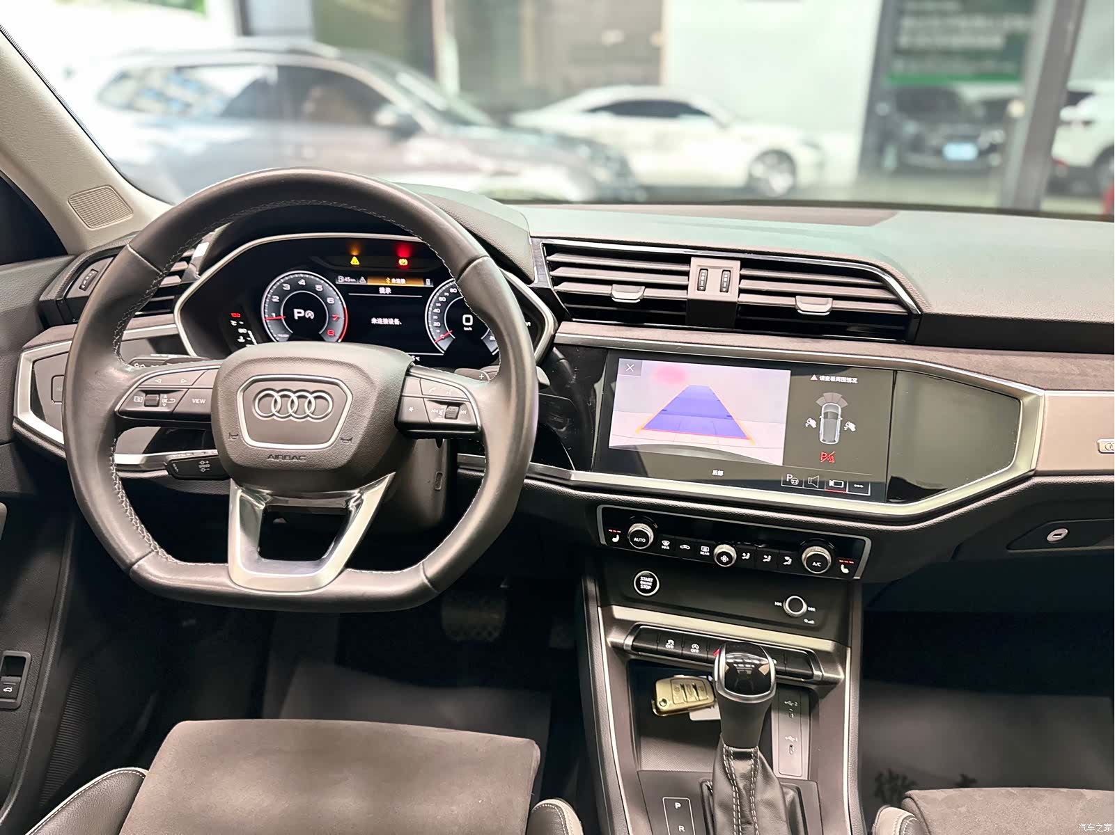 Audi Q3, 2023 21