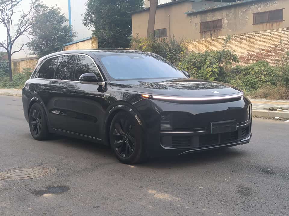 Li Auto Ideal L8